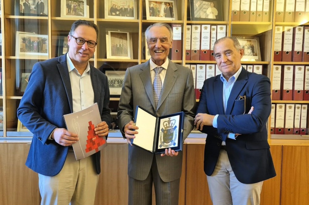 Presidente Cavaco Silva recebeu distinção da Misericórdia da Amadora